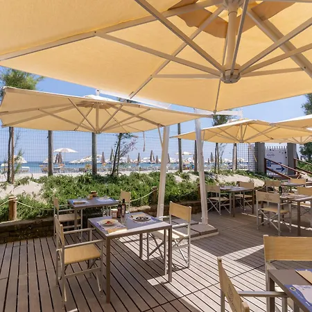 Club Del Sole Vigna Sul Mar Family Collection